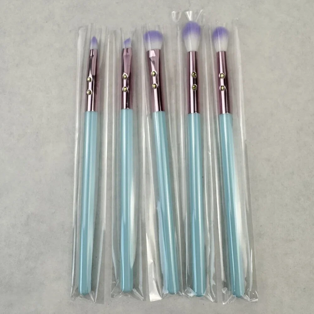 Slmissglam 5-Piece Ombre Eye Makeup Brush Set Stay Sparkly Ultra-Soft Aqua NEW